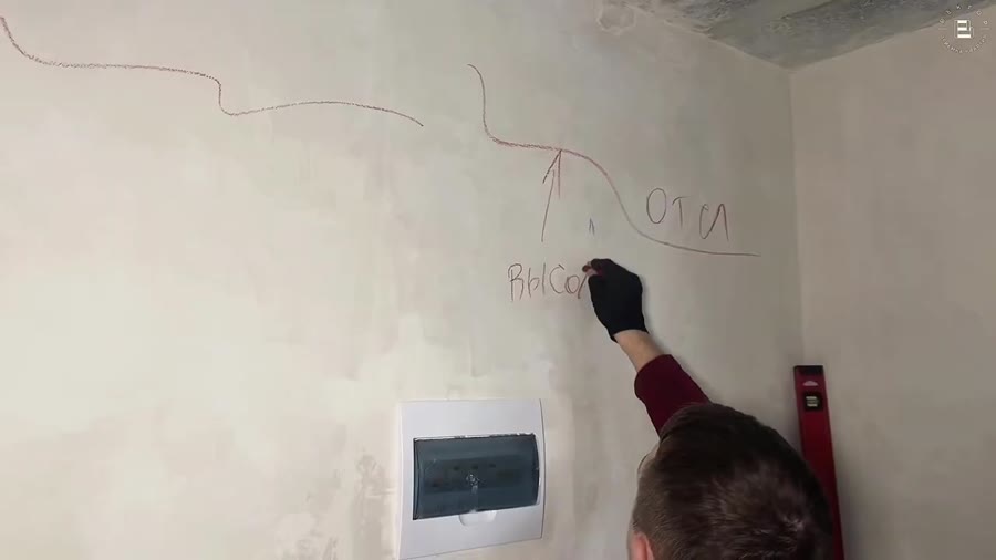 Отслоение штукатурки
