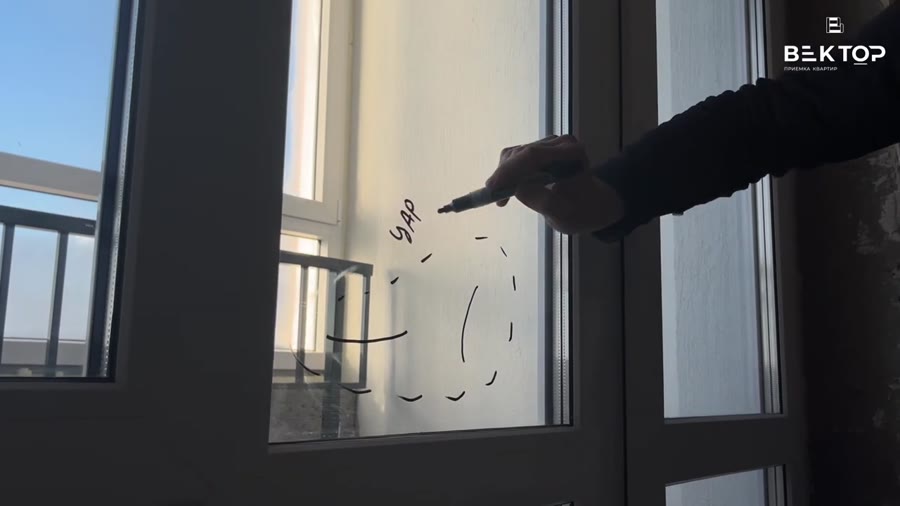Окна: Две царапины на стеклопакете